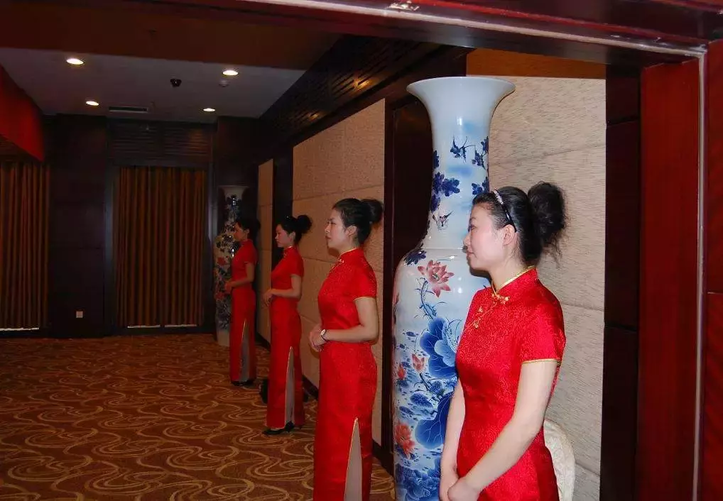 小细节大文明:会议接待礼仪篇