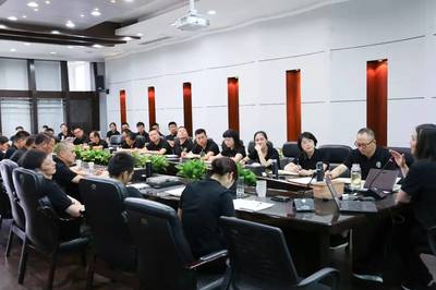 “用产品和服务,为客户创造价值”--大飞龙动保股份年中总结会议取得圆满成功